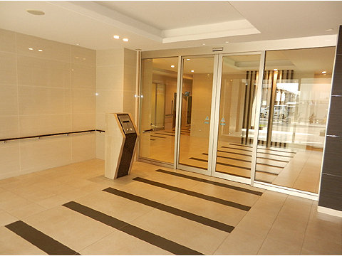 エントランス エントランス