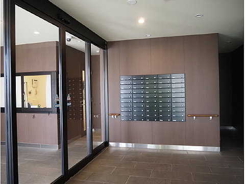 エントランス エントランス