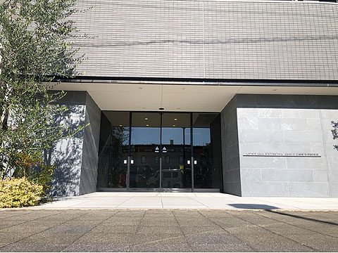 エントランス エントランス