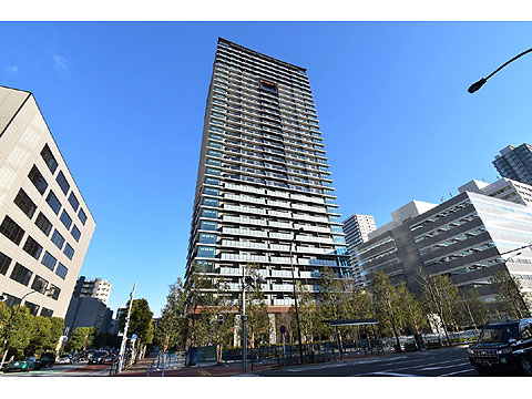 現地外観写真 総戸数421戸