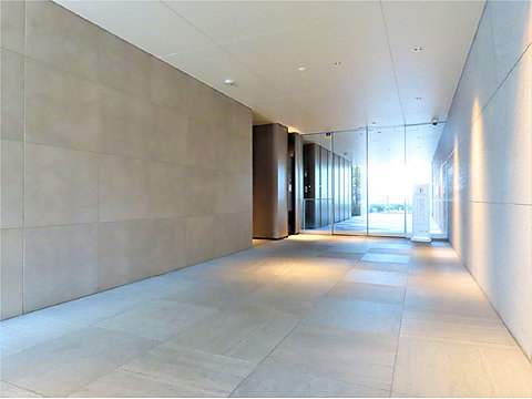 エントランス　風除室