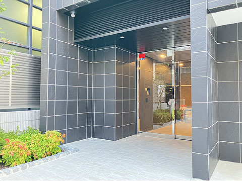 エントランス　IMG_0858