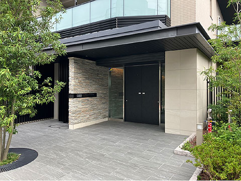 エントランス　IMG_1370