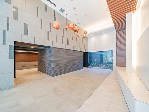 エントランス　エントランスホール