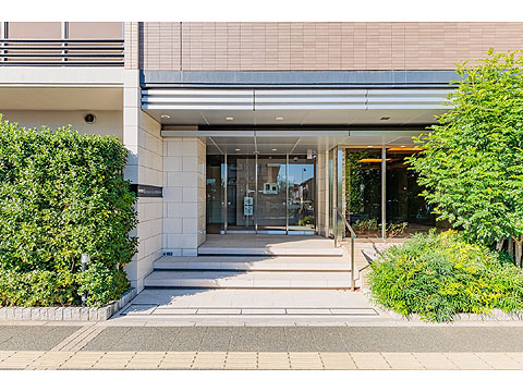 エントランス　エントランス