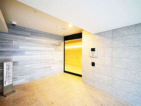 エントランス 風除室