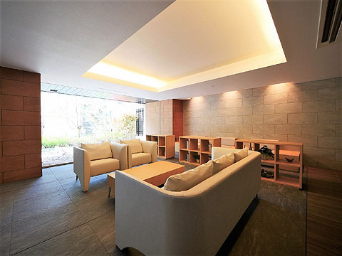 ロビー　ラウンジ