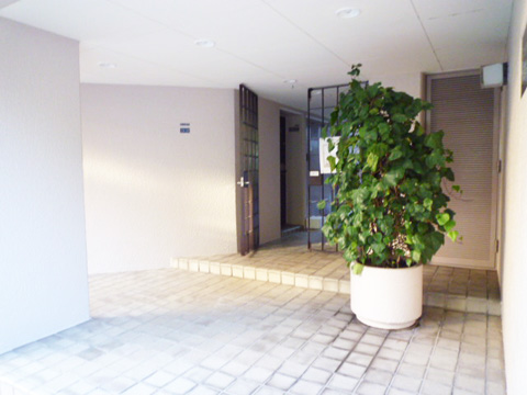 その他共用部 エントランス2