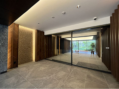 ロビー　オークゲート側ロビー