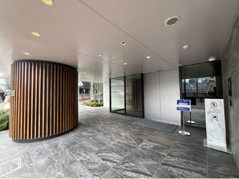 エントランス エントランス