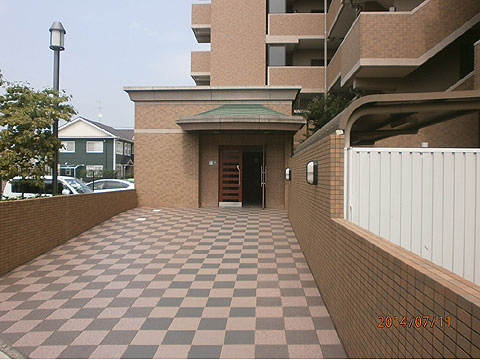 エントランス 外観②