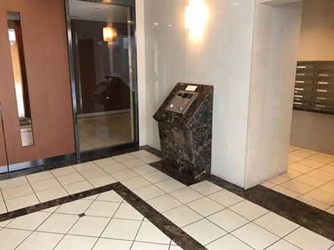エントランス　オートロック