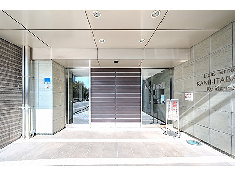 エントランス　エントランス2