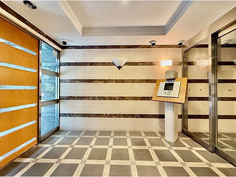 エントランス エントランス