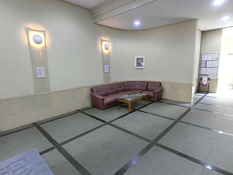 エントランス ゆとりのある広さのエントランスホール