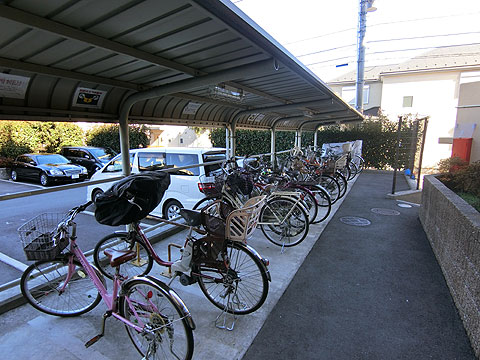 その他共用部 平置きなので、楽に駐輪できます