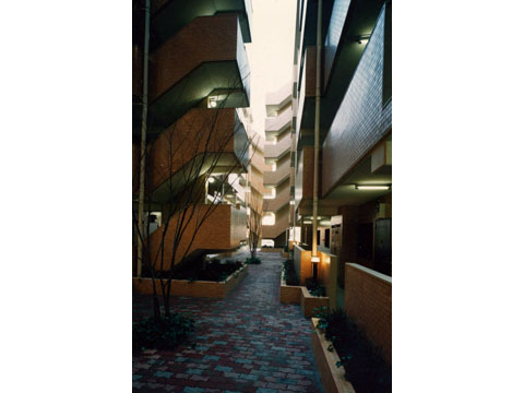 その他共用部　中庭