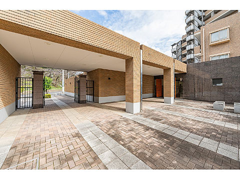 エントランス　エントランス