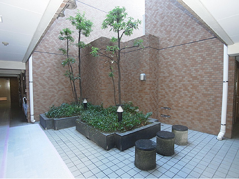 その他共用部 共用部 中庭写真