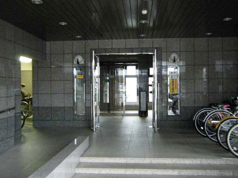 その他共用部 エントランス2