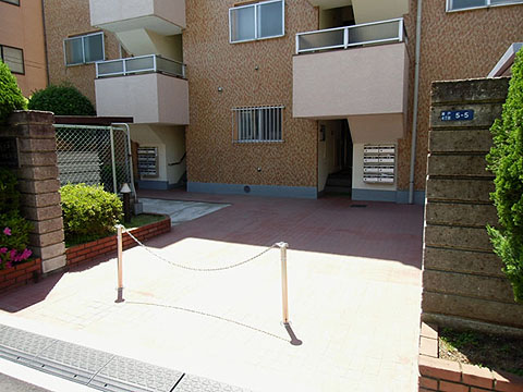 その他共用部　エントランス2