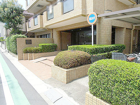 現地外観写真 エントランス1