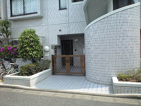 その他共用部　エントランス2