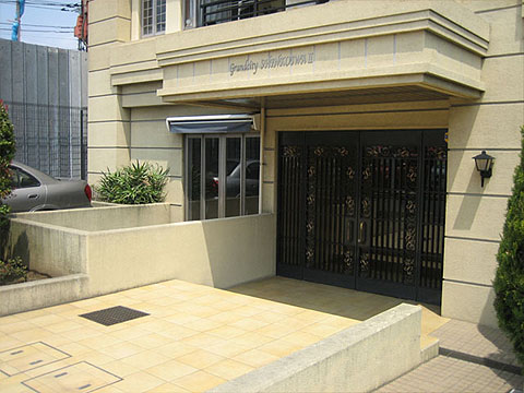 エントランス　エントランス