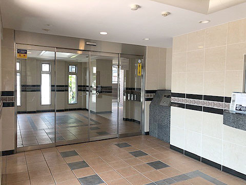 エントランス　4