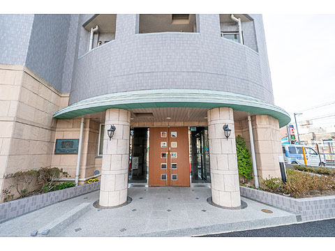 エントランス エントランス