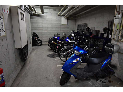 その他共用部 バイク置場