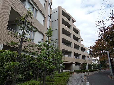 その他共用部　外観東側