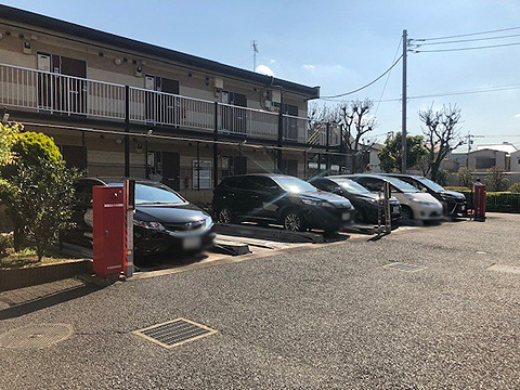 駐車場　駐車場