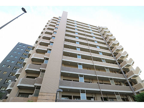 現地外観写真 建物外観