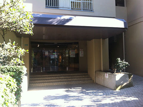 その他共用部 エントランス3