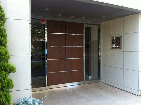 その他共用部　エントランス2