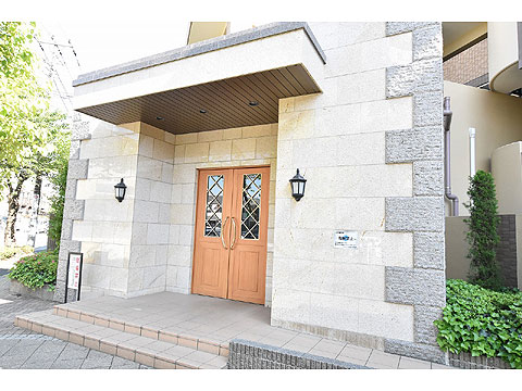 エントランス　気品のあるエントランス