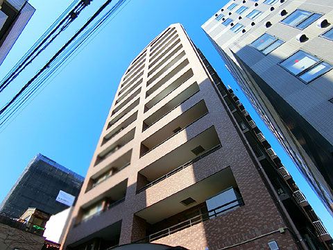 現地外観写真　建物外観➁