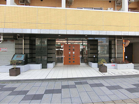 エントランス エントランス