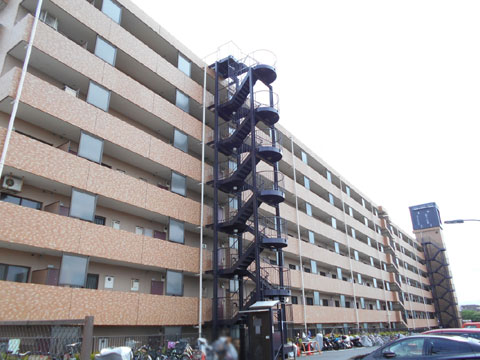 現地外観写真　外観写真②