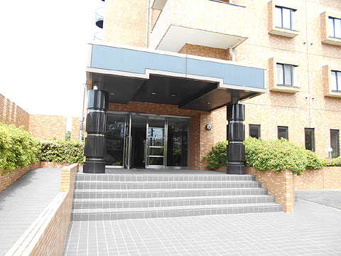 エントランス　エントランス前