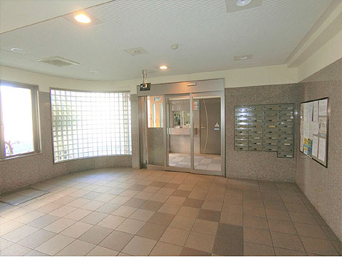 エントランス　エントランス内部