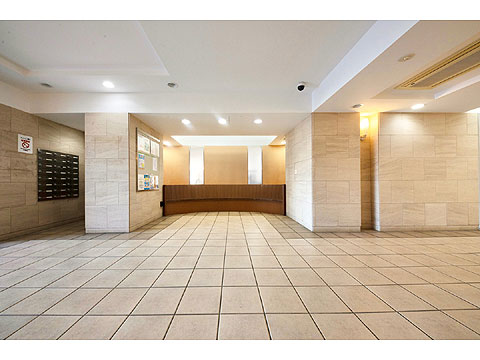 ロビー 1階エントランスホールです。