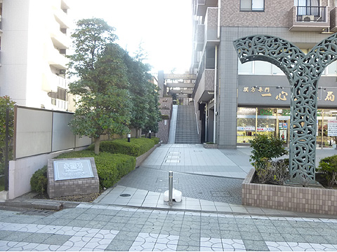 エントランス　エントランスアプローチ