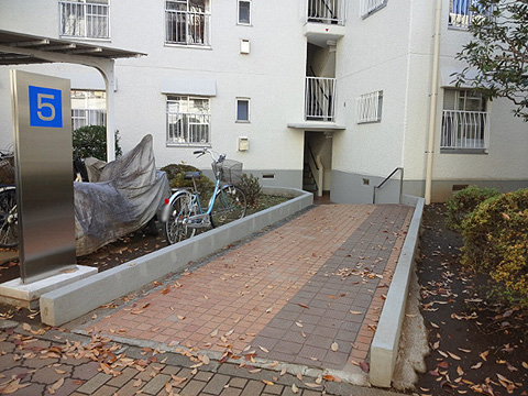 その他共用部　エントランス1