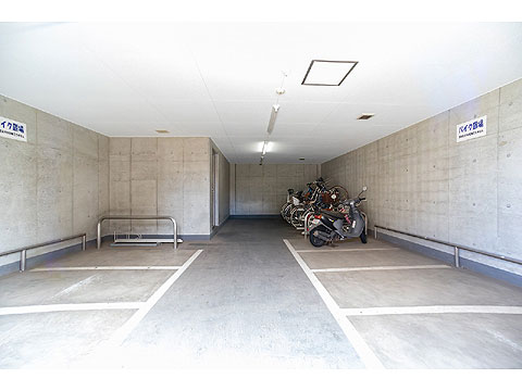 その他共用部　バイク置場