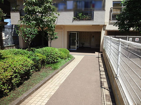 その他共用部　エントランス2