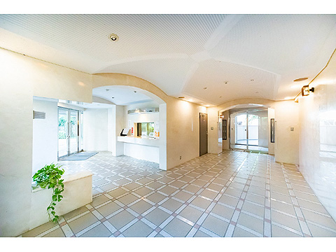 エントランス エントランスホール内