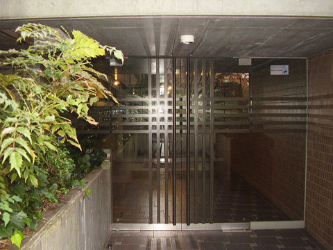 その他共用部 エントランス3