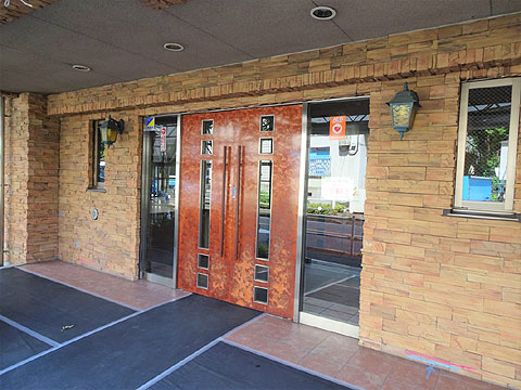 エントランス　エントランス